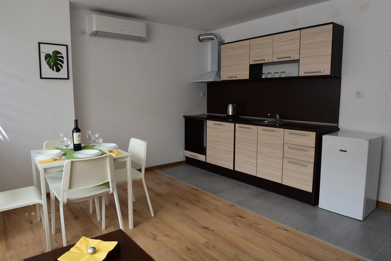 Hotel Active Apartments Targowischte Exterior foto